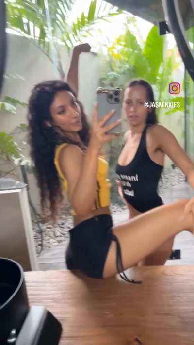 Petite