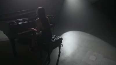 Olivia Rodrigo - vampire (live piano performance)