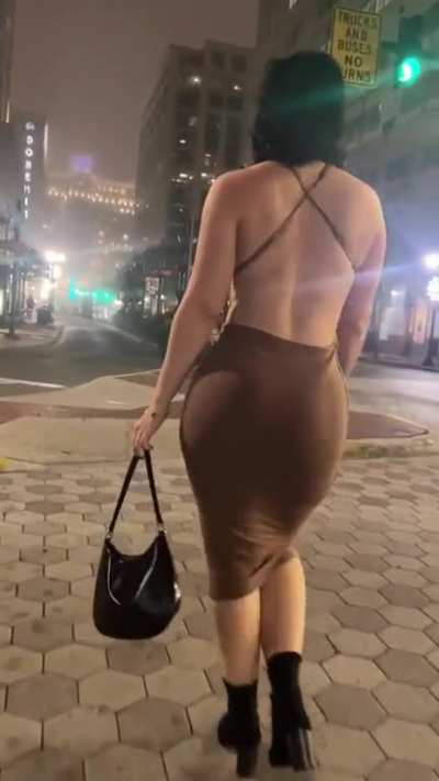 🧟‍♂️🍑