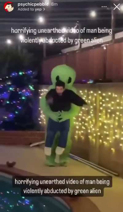 CRAZY ALIEN ABDUCTION CAUGHT ON TAPE ( REAL FOOTAGE) 2023 4K