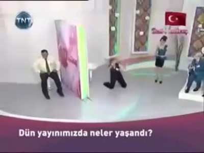 Izdivaçta takla atan kadın