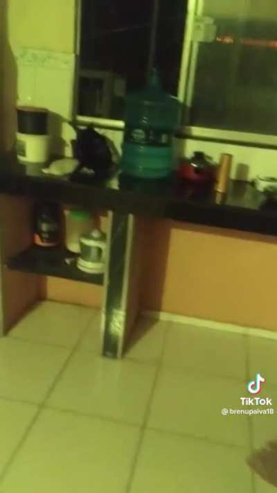Quebrando mal