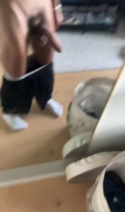 19 - hanging