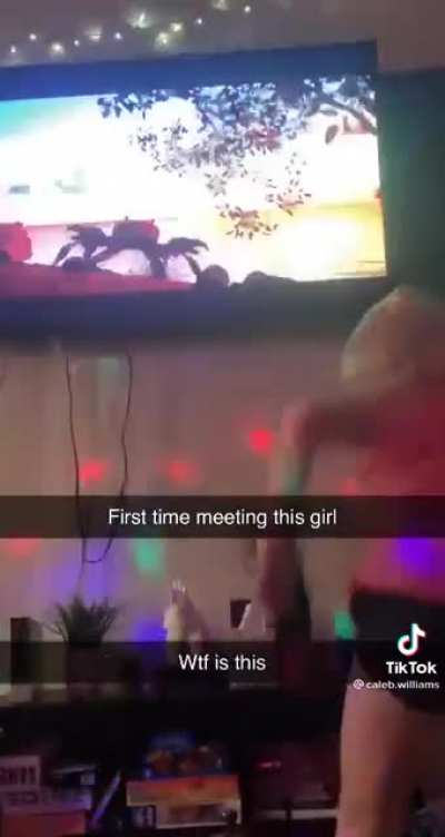Chad girl crab raves on the first date.