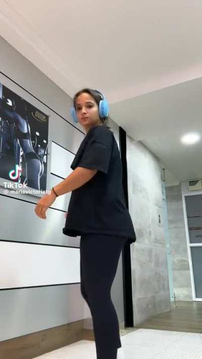 @mari<wbr>avict<wbr>oriat<wbr>g