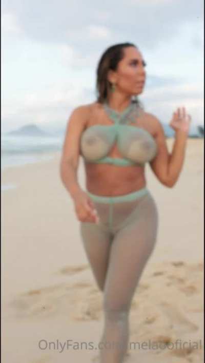 Renata Frisson (Mulher Melão<wbr>)🤤😏👌🏼