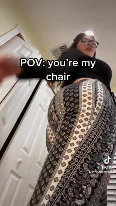Face sitting tiktok thot
