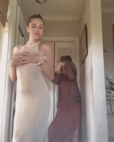 LISA RINNA AND DAUGHTER DELILAH HAMLIN - sheer clothing with sound