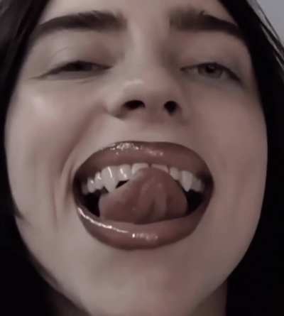 Billie is so hot 