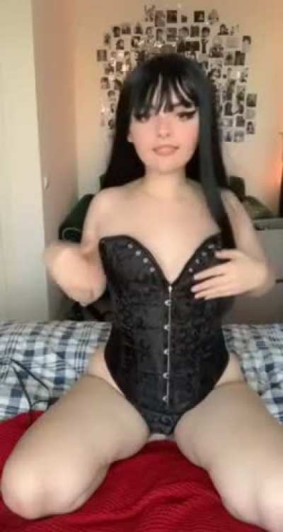 [ST] feeling sexy