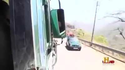 Canadian Driver Going Insane on Indian Roads