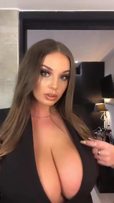 Danielle Akers