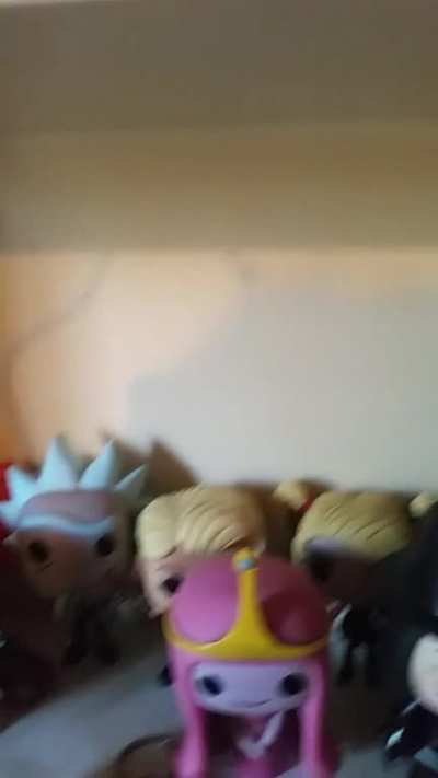 Pop and figurines