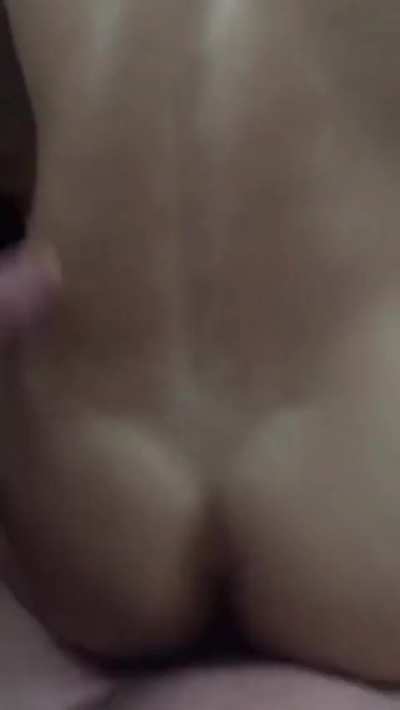 Fucking a beautiful ass to the beat