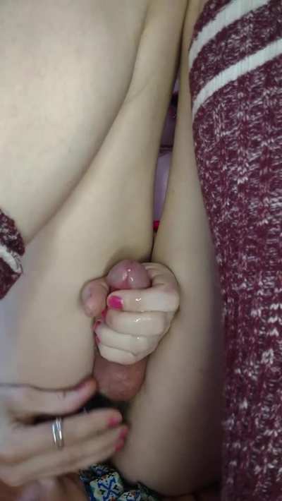 OC Post! I hope y'all enjoy 💦💋