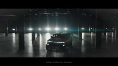 Электрический внедорожник Hummer EV SUV мощностью 830 лошадиных сил c запасом хода 480 км появится на рынке в начале 2023 года.