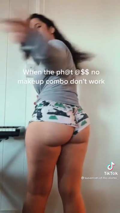 idk about y'all but I Definitely want to hit that. phat AF ð¥µ