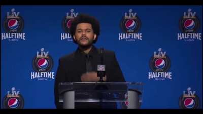 Press conference with / The Weeknd