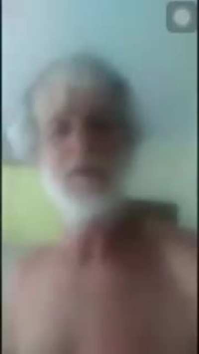 Muca: *inventa uma desculpa pra n abrir a live*/ Viewers: