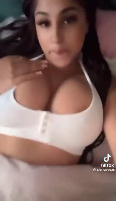 👁️👁️