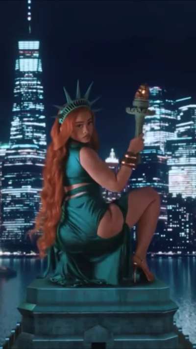 Ice spice Statue of Liber<wbr>ty🥵🍑