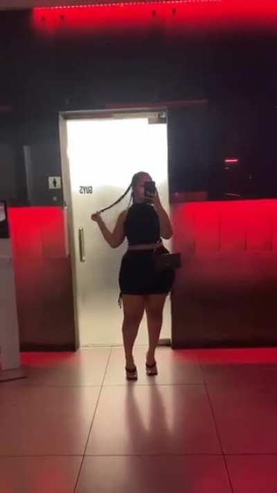 Party Girl