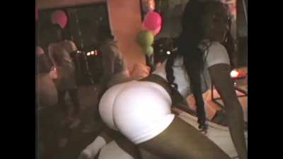 Saweetie (Vlog Ep. 5)