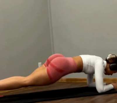 Lexie's body is crazy