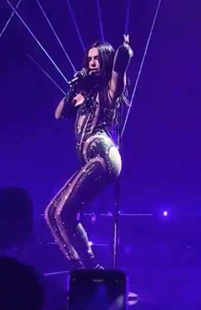 Dua Lipa 