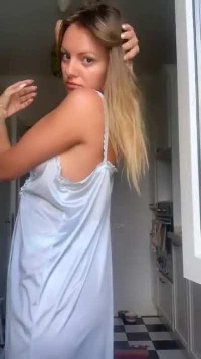 Morning dance