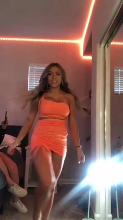 😳