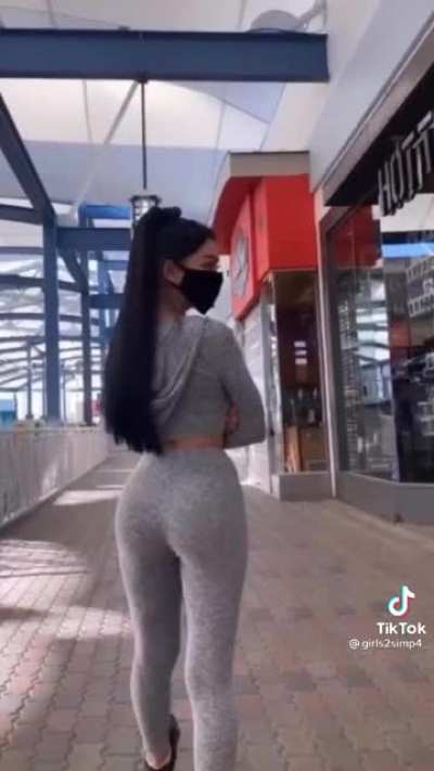 Bella Poarch