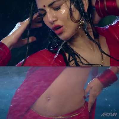 Lusty expressions of sunny leone🤤❤️