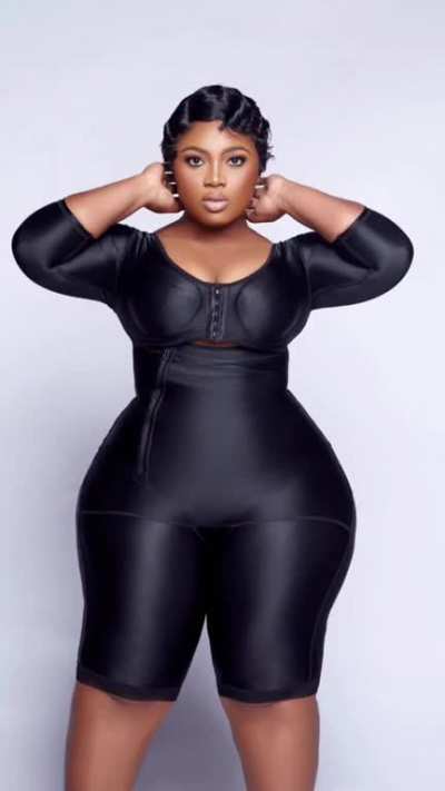 Big Abidiva booty