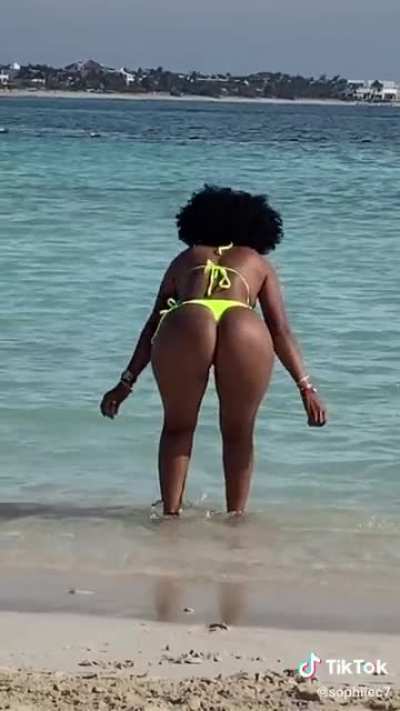 Love her body sm