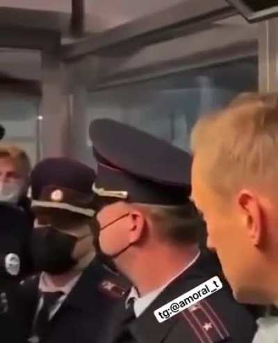 Кровосток знал