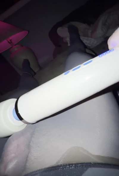 Why do us sissies have such an insatiable love for cum ❤️💦?