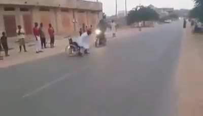 Cursed_exposing