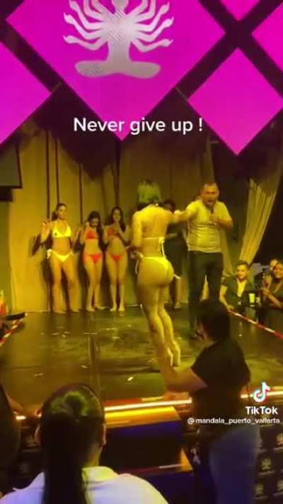 Never Give Up B1TCH