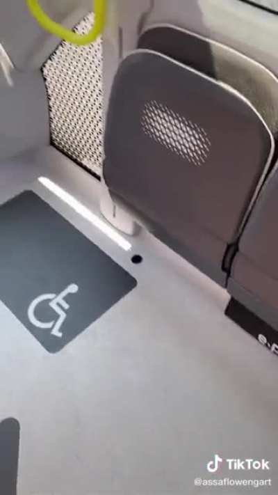The Olympic buses are high tech AF. Autonomous, the operator keeps his hand on the panel to keep the bus 
