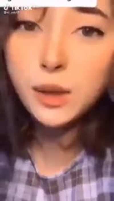 UwU Momeeenntt ~