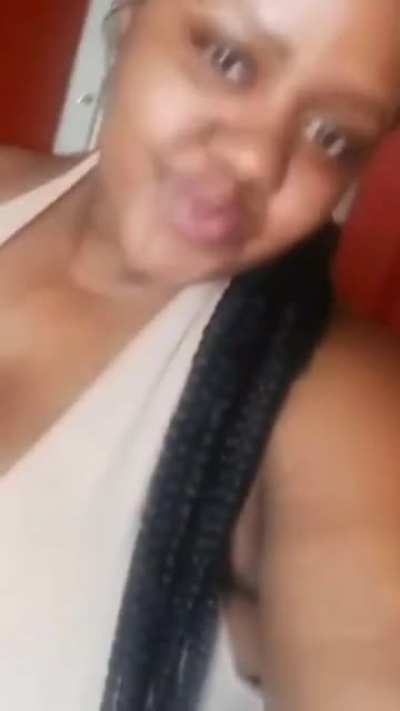 And this one is her big fat dick suckin best friend who can’t even post a full body pic or vid because the bitch build like a hippopotamus 🦛 with no ASS 😒🇨🇦🇻🇨