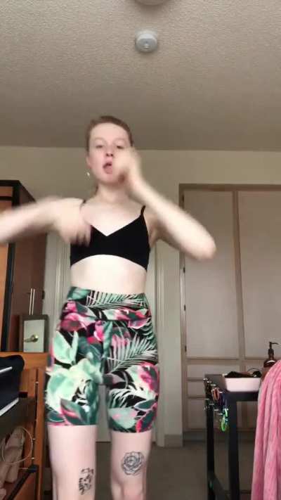 Allie TS