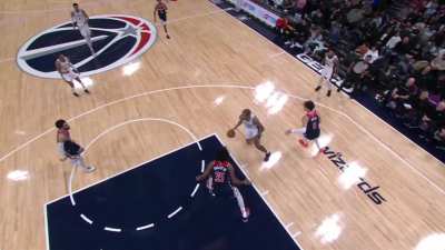 [Highlight] Wembanyama tries to end Marvin Bagley but gets called for the offensive foul