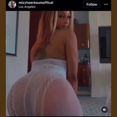 Mizz Twerksum @mizz.twerksumlive1
