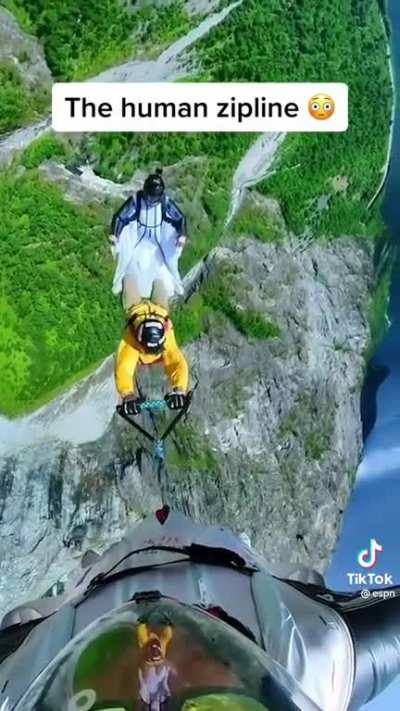 You can fly or you can fly hanging from someone else.