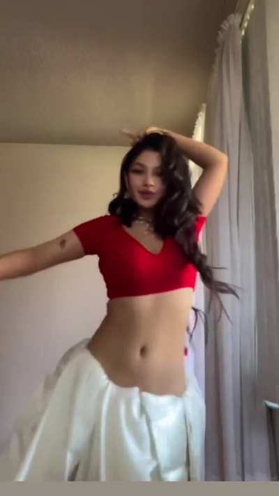 Dance in saree