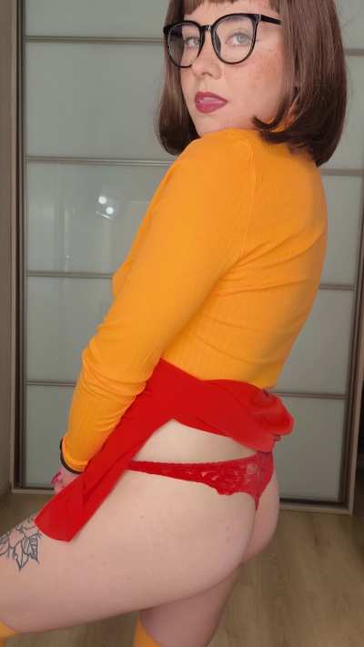 @Ruby Kingsley as  Velma (Scooby Doo)