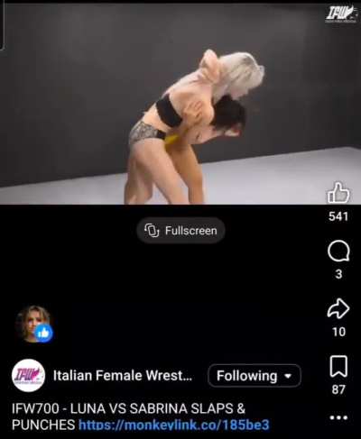 Italian Female Wrestling