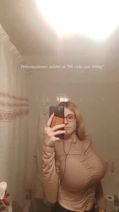 Mirror bust